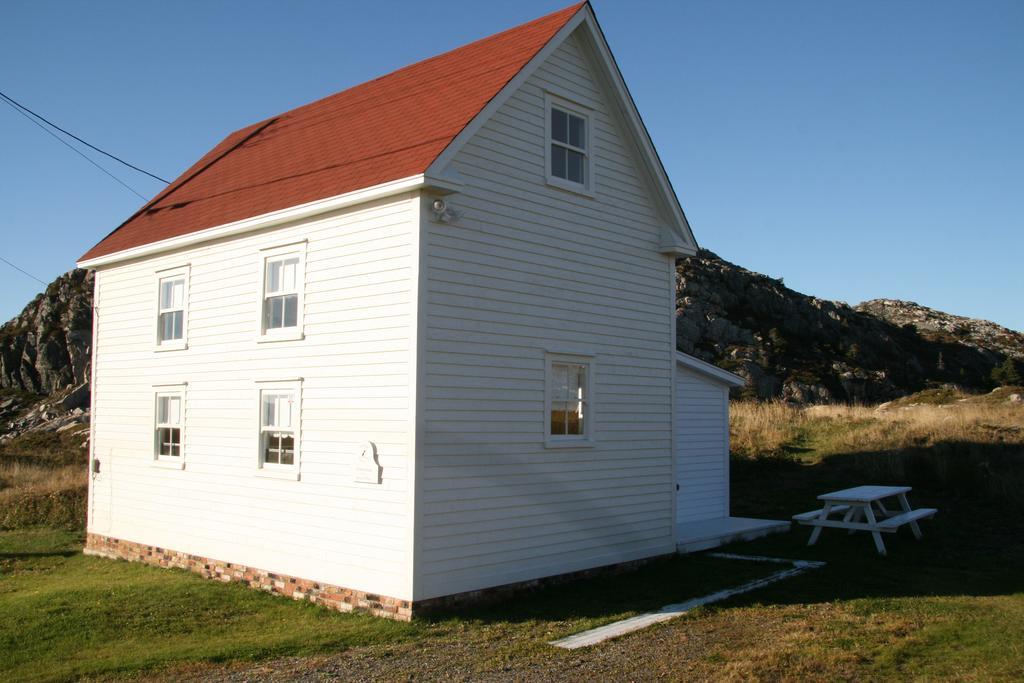The Old Salt Box Co. - Daisy'S Place Herring Neck 外观 照片